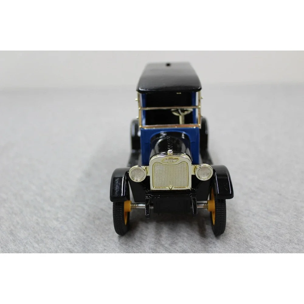 ERTL 1923 Chevy 1/2 Ton Truck Bank Blue Hemmings Motor News 1/25 Die-Cast‎ 7620